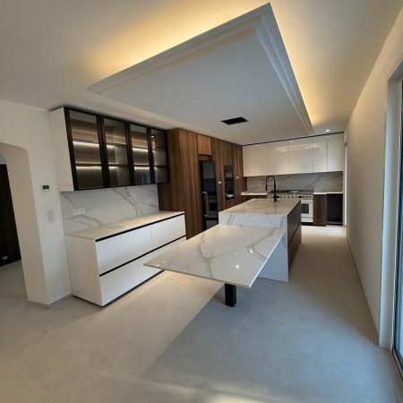 ea7db06e-d2ba-49d6-ad9d-17901cb549e1